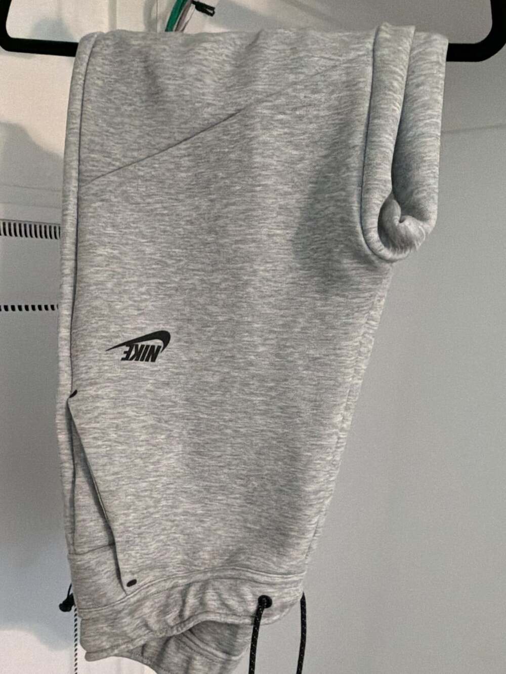 Nike Tech Fleece Joggers Size S Grey Heather Sweatpants